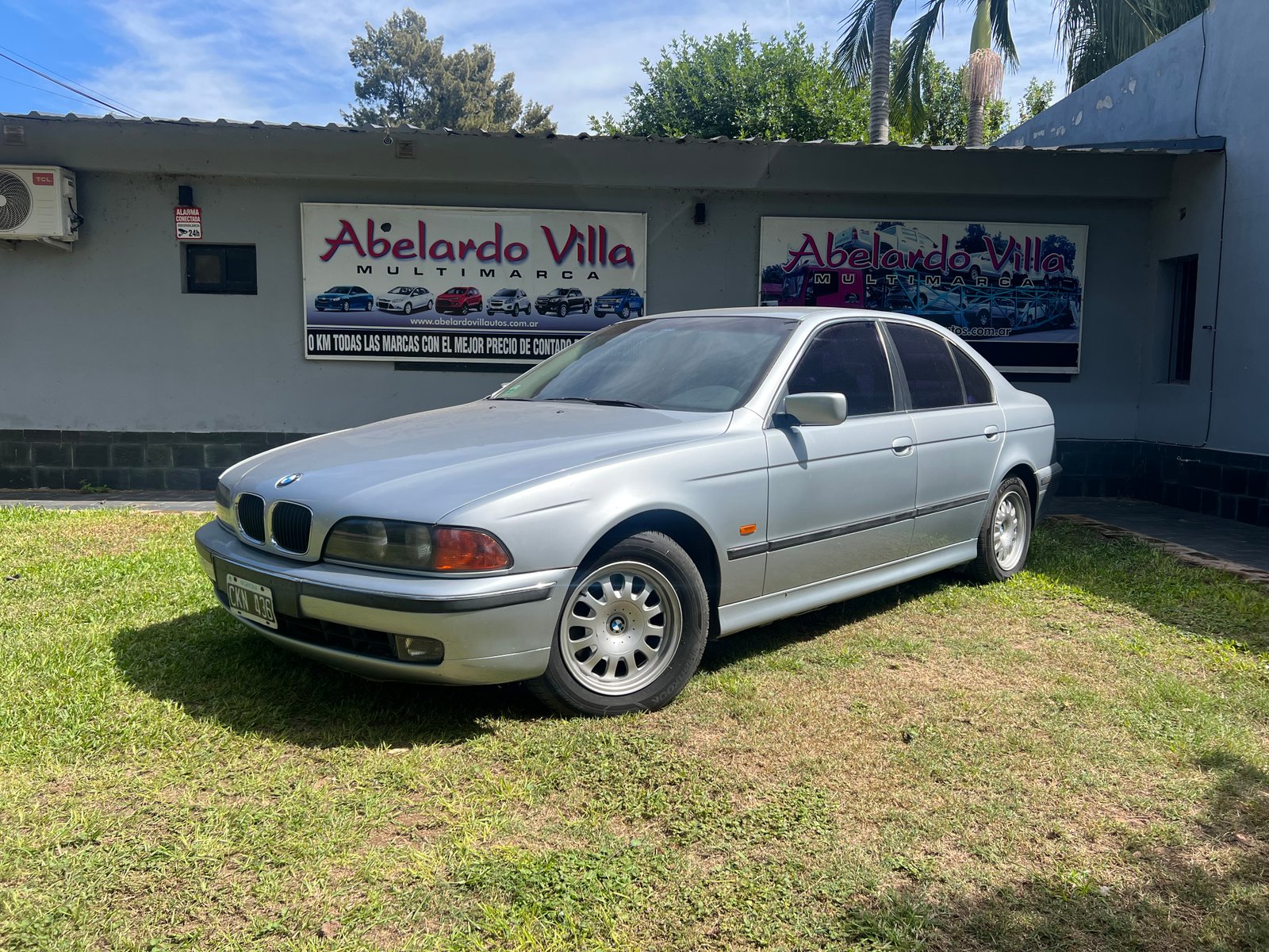 BMW  520 I 2.8 EXECUTIVE 